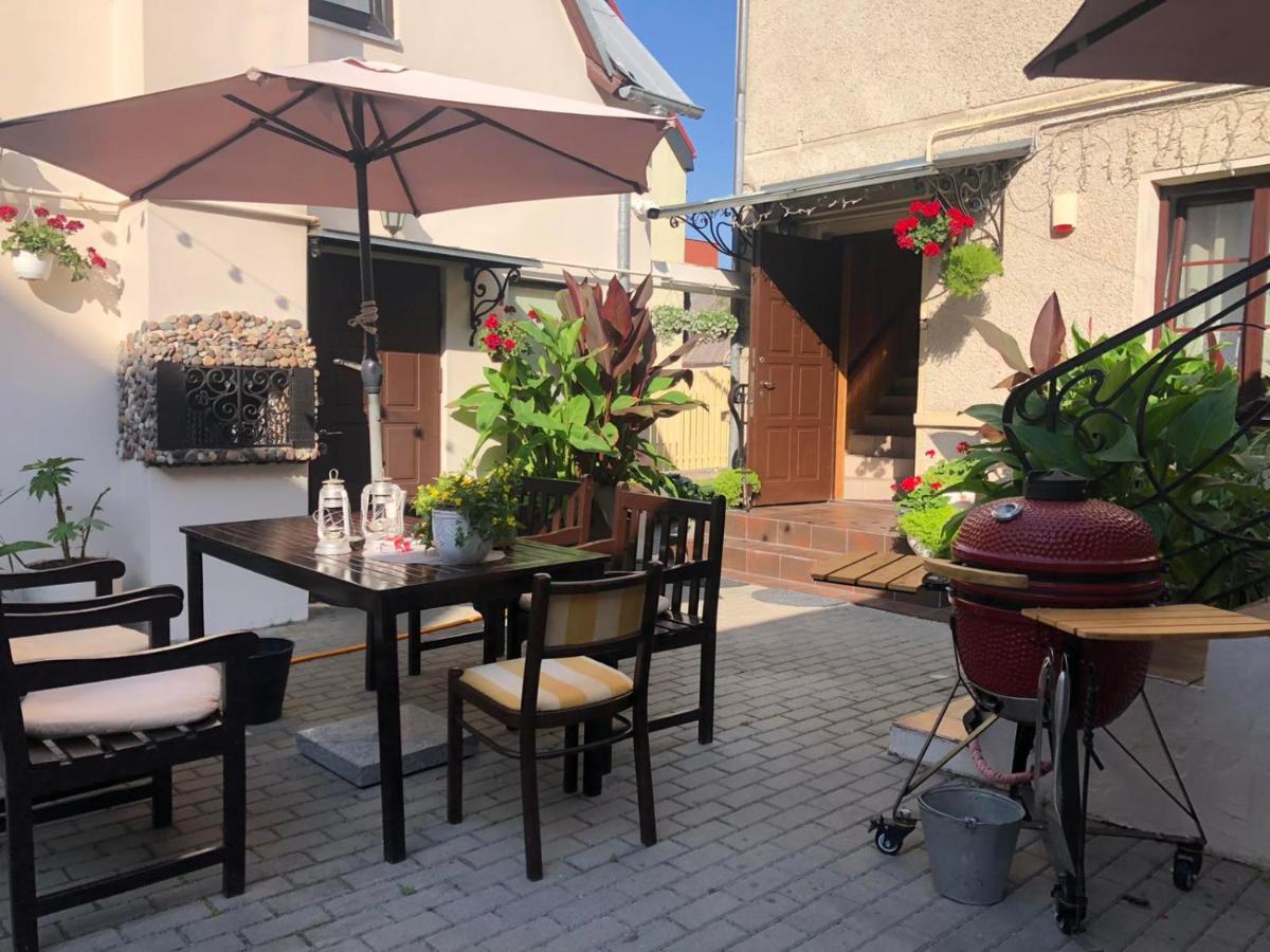 Guest House Nika - Cottages And Rooms In The Heart Of Palanga City Center Dış mekan fotoğraf