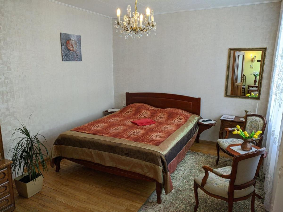 Guest House Nika - Cottages And Rooms In The Heart Of Palanga City Center Dış mekan fotoğraf